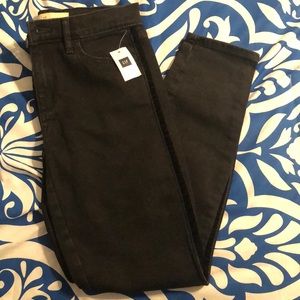 GAP black skinny jeans